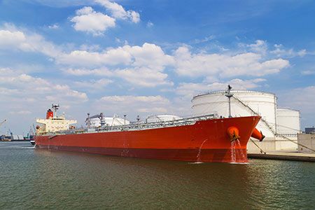 Klaw LNG develops bunkering transfer system