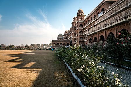 Royal Vopak expands share in Pakistan LNG infrastructure
